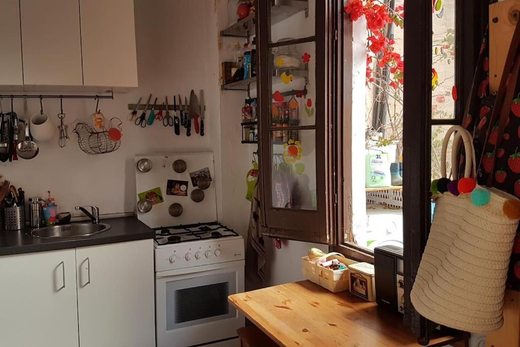 Small Room In Sants With Huge Terrace Барселона Екстериор снимка